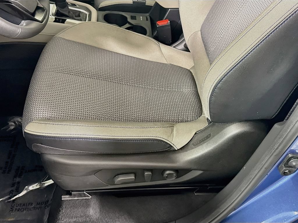 Used 2025 Subaru Forester Premium AWD/4WD image 24