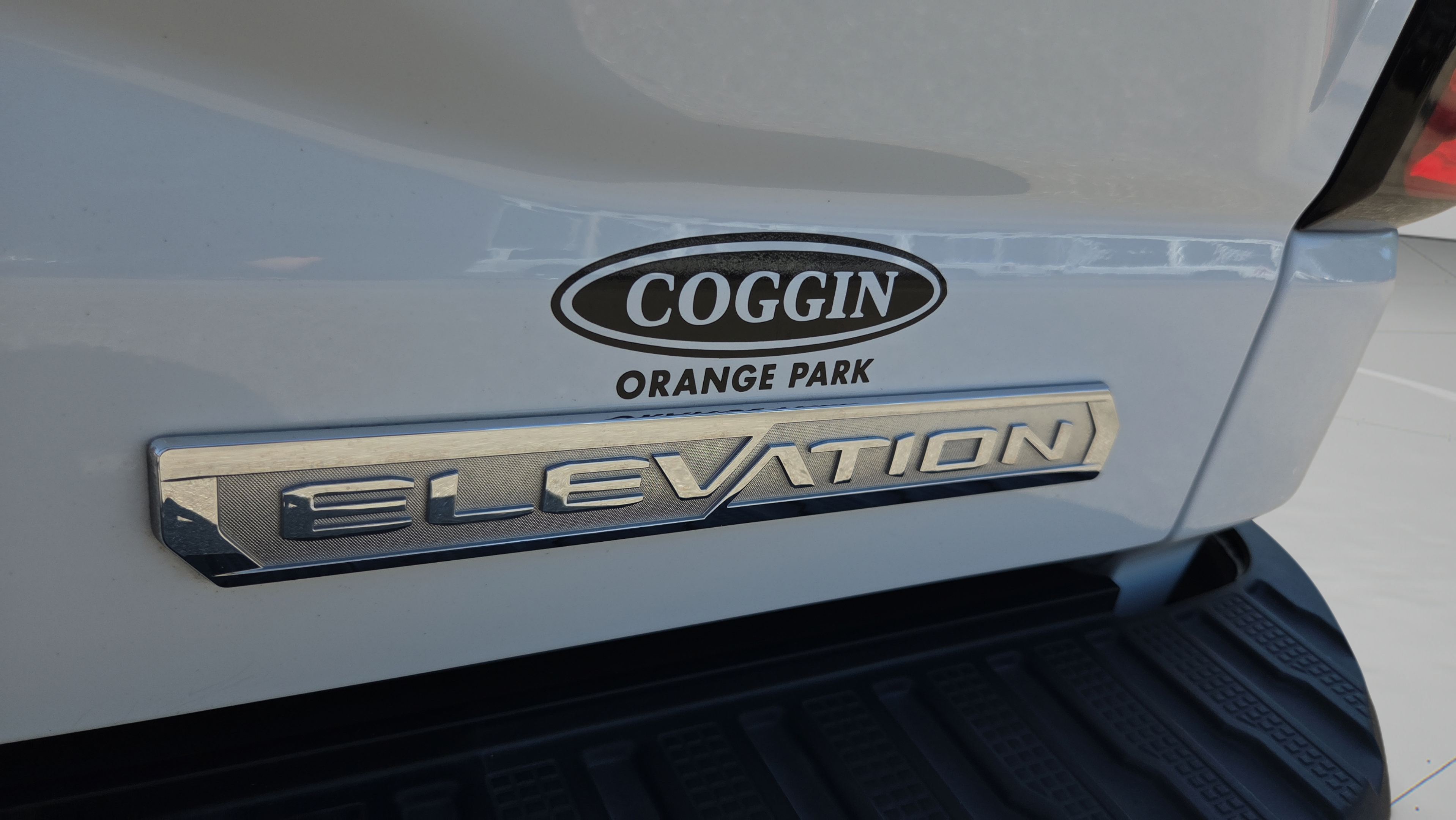 Used 2023 GMC Sierra 1500 Elevation AWD/4WD image 31