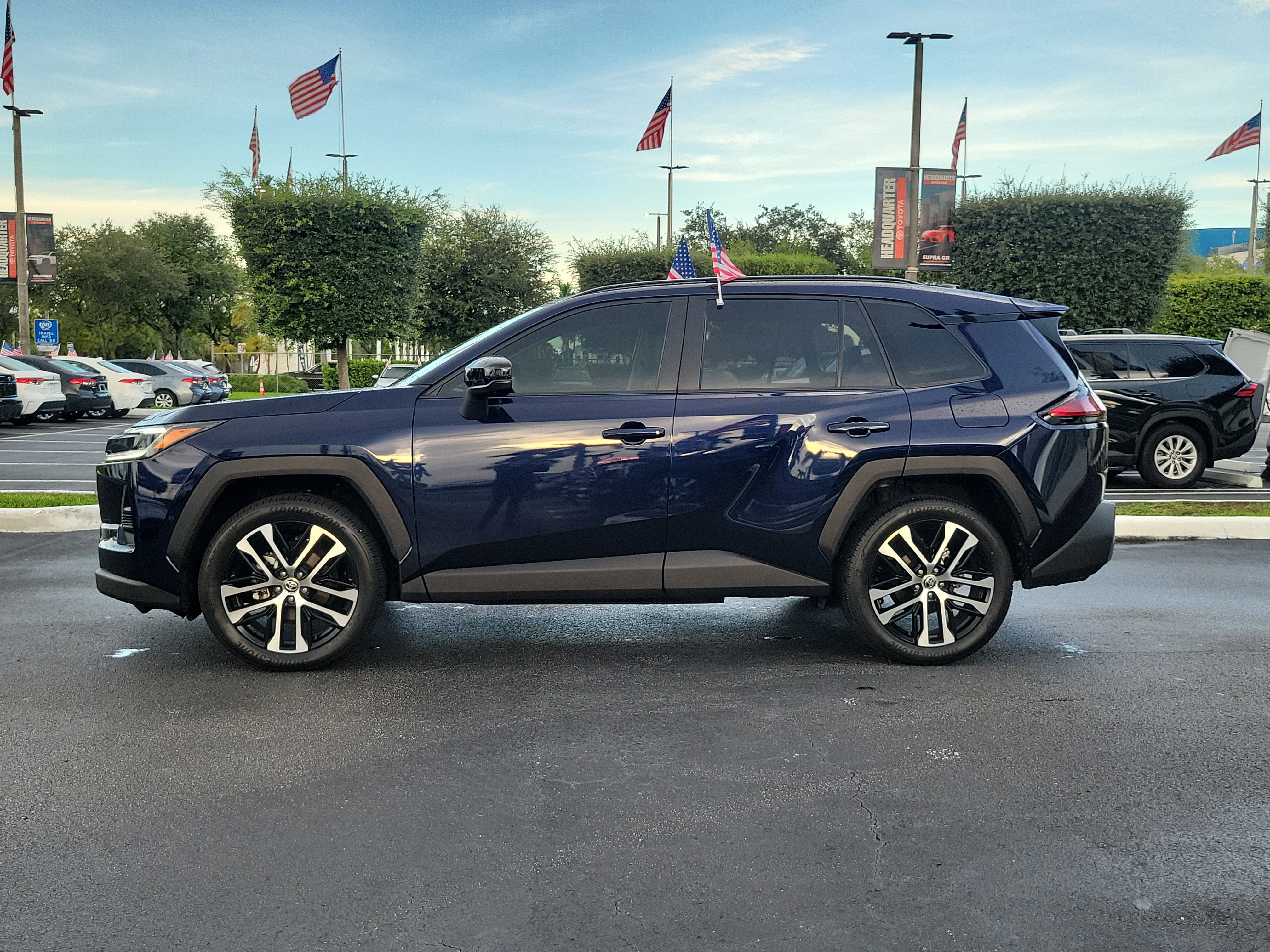 Used 2026 Toyota RAV4 Limited AWD/4WD image 7