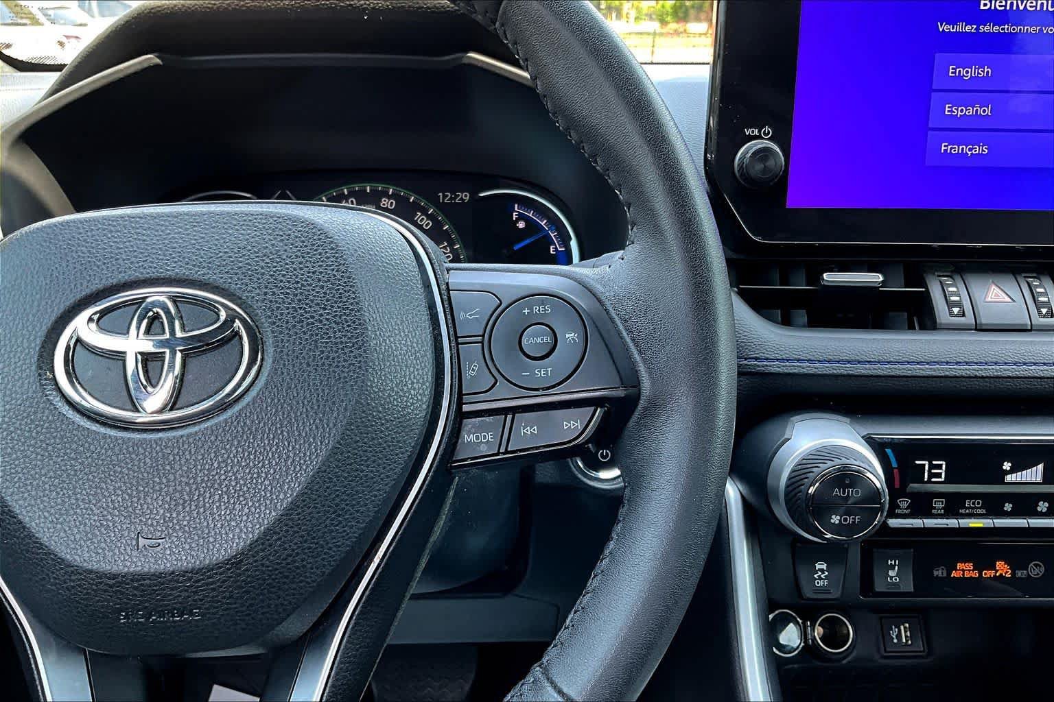 Certified 2024 Toyota RAV4 XSE AWD/4WD image 25