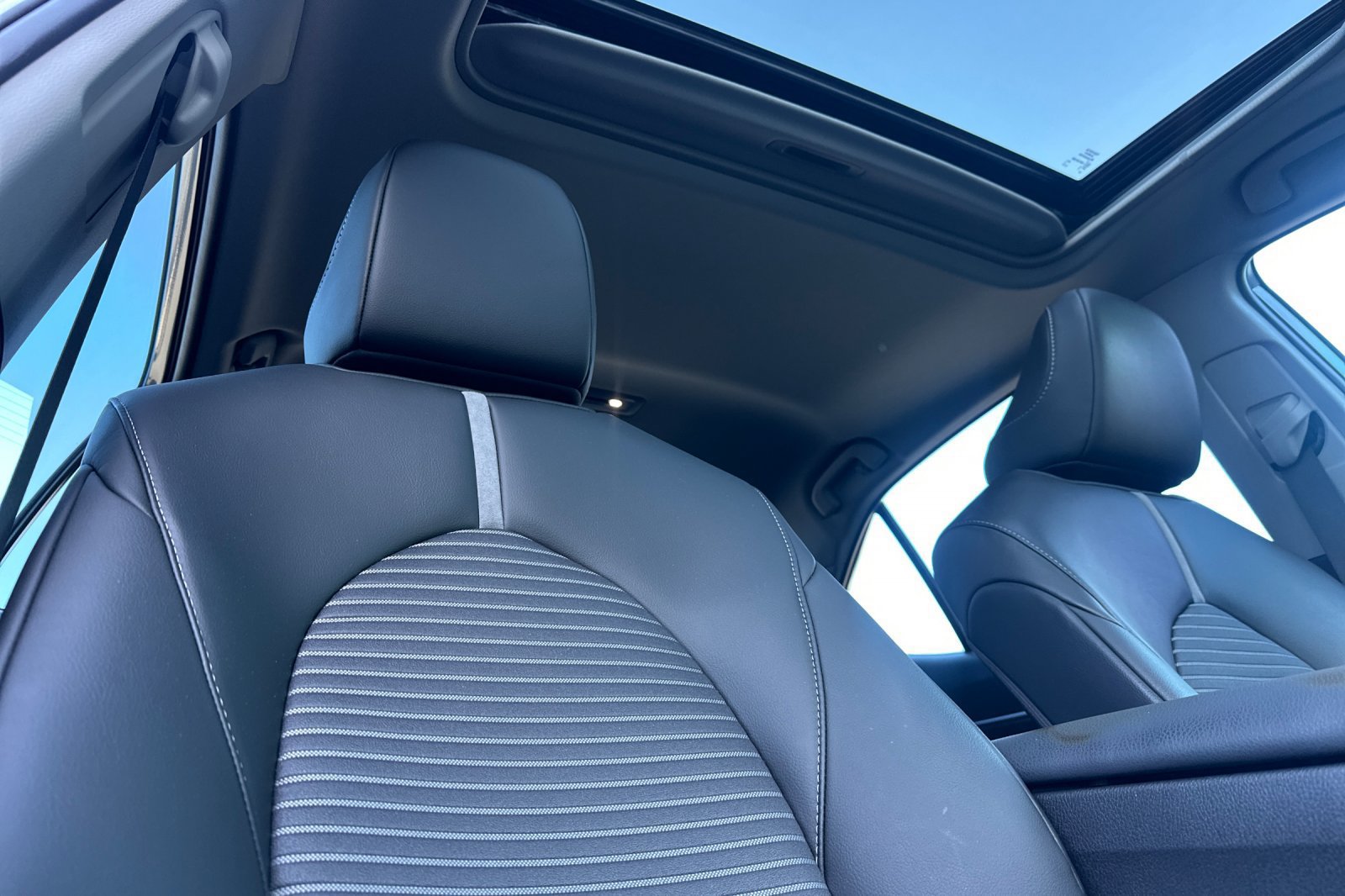 New 2023 Toyota Camry SE w/ Audio Upgrade Package FWD image 19