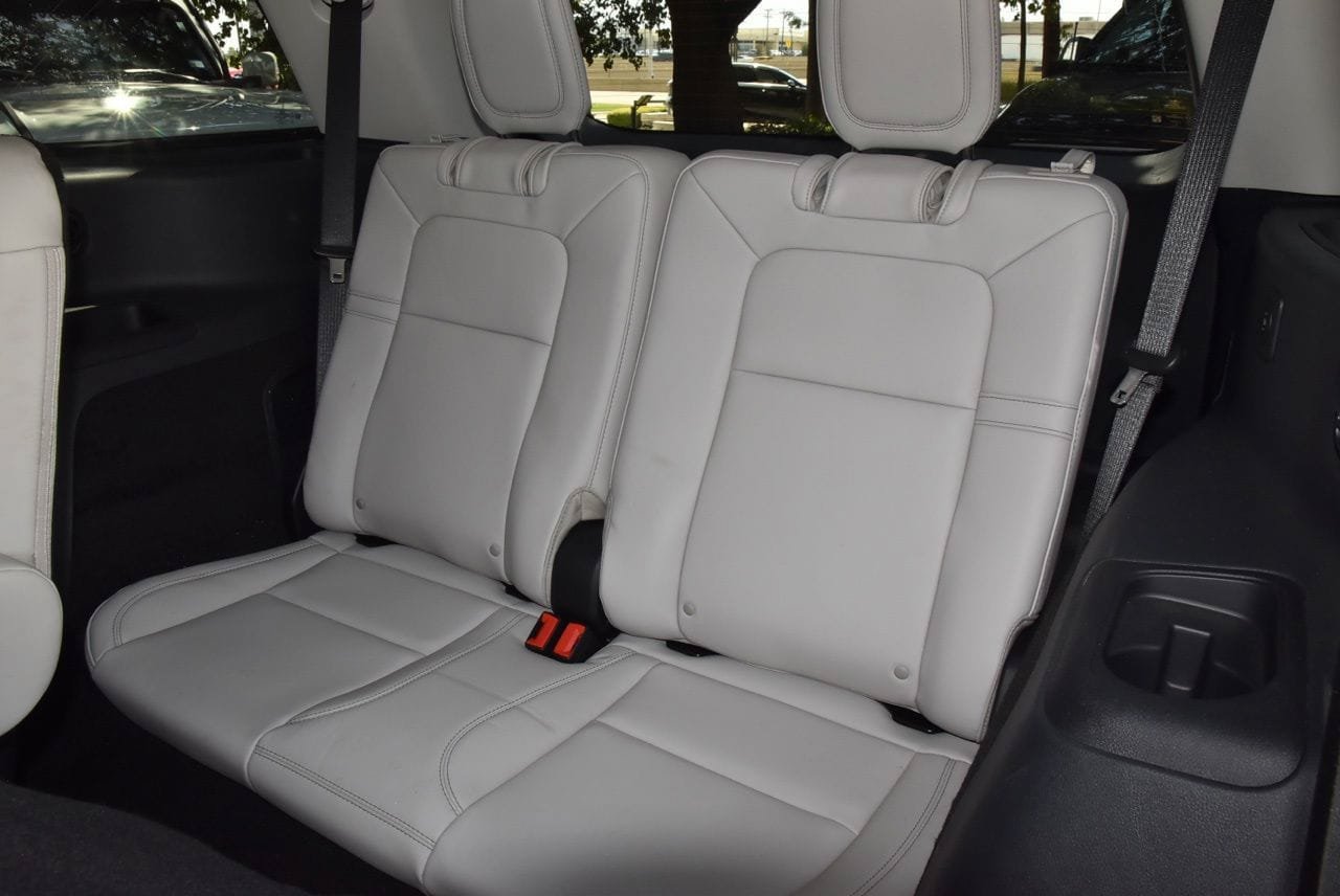 Certified 2026 Lincoln Aviator AWD image 15