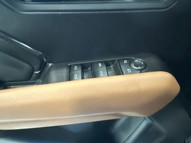 Used 2025 GMC Canyon AT4 w/ AT4 Premium Package image 32