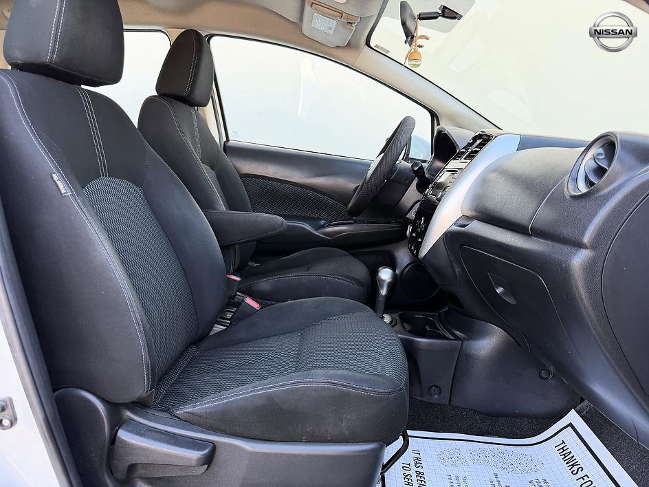 Used 2016 Nissan Versa Note SV FWD image 11