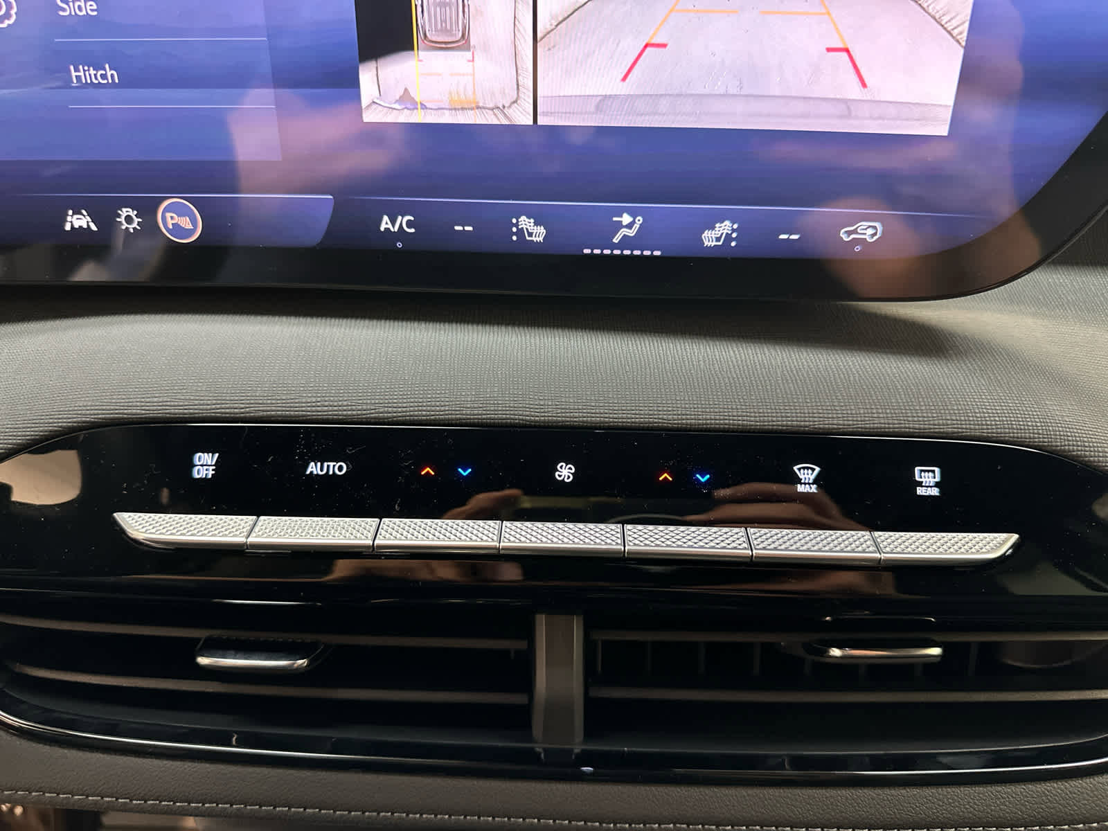 New 2026 Buick Enclave Sport Touring image 16