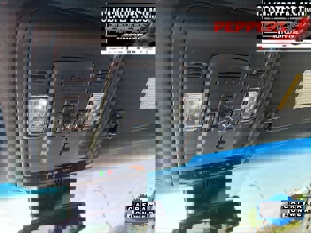 Used 2023 Chevrolet Suburban Premier image 9