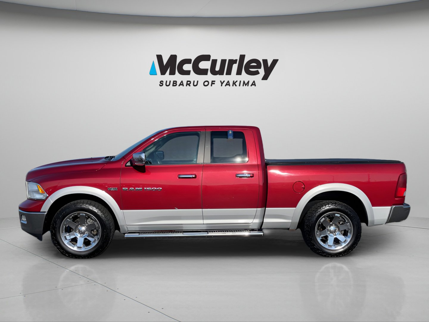 Used 2012 RAM 1500 Laramie AWD/4WD image 2