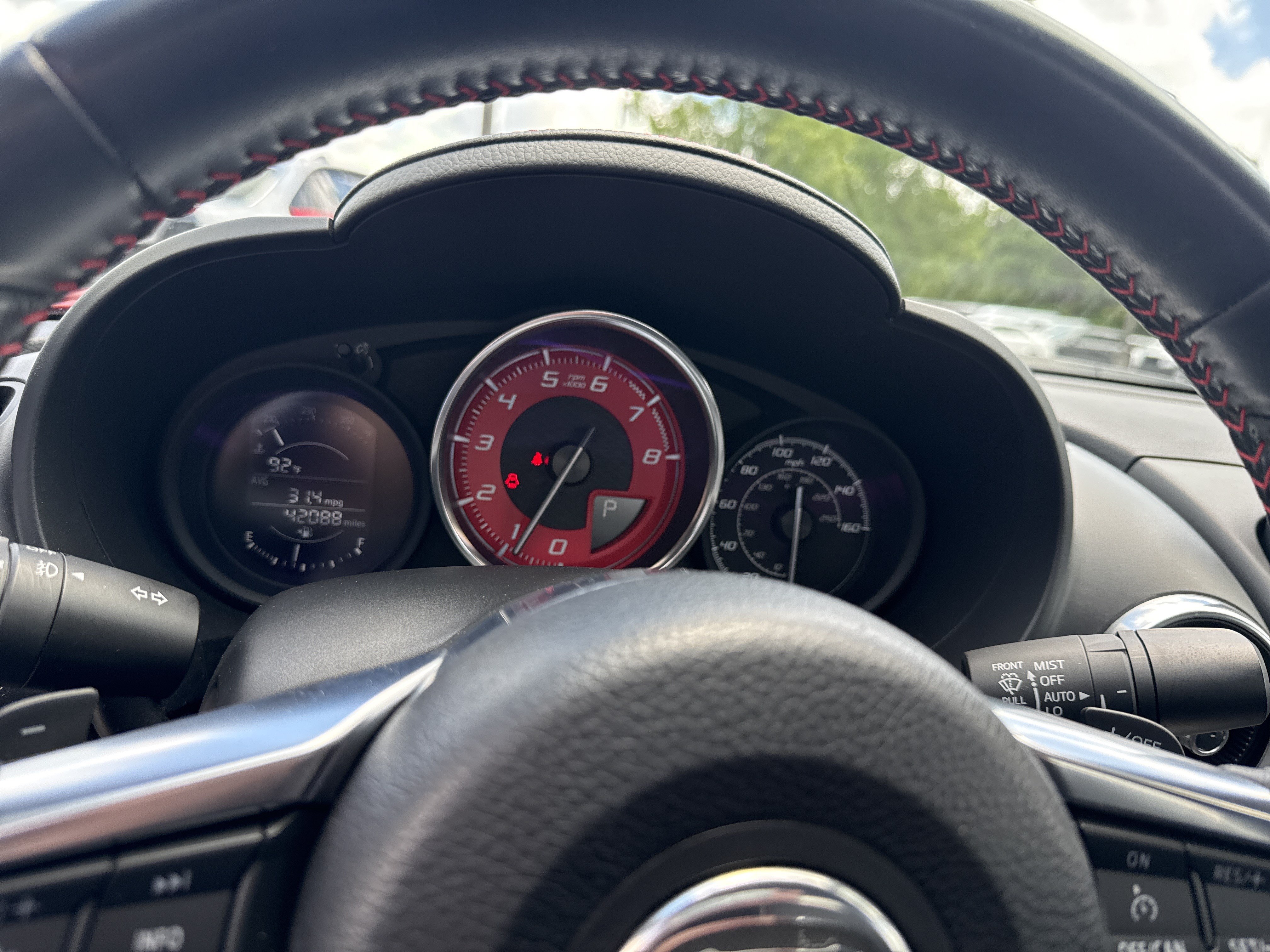 Used 2020 FIAT 124 Spider Abarth RWD image 23