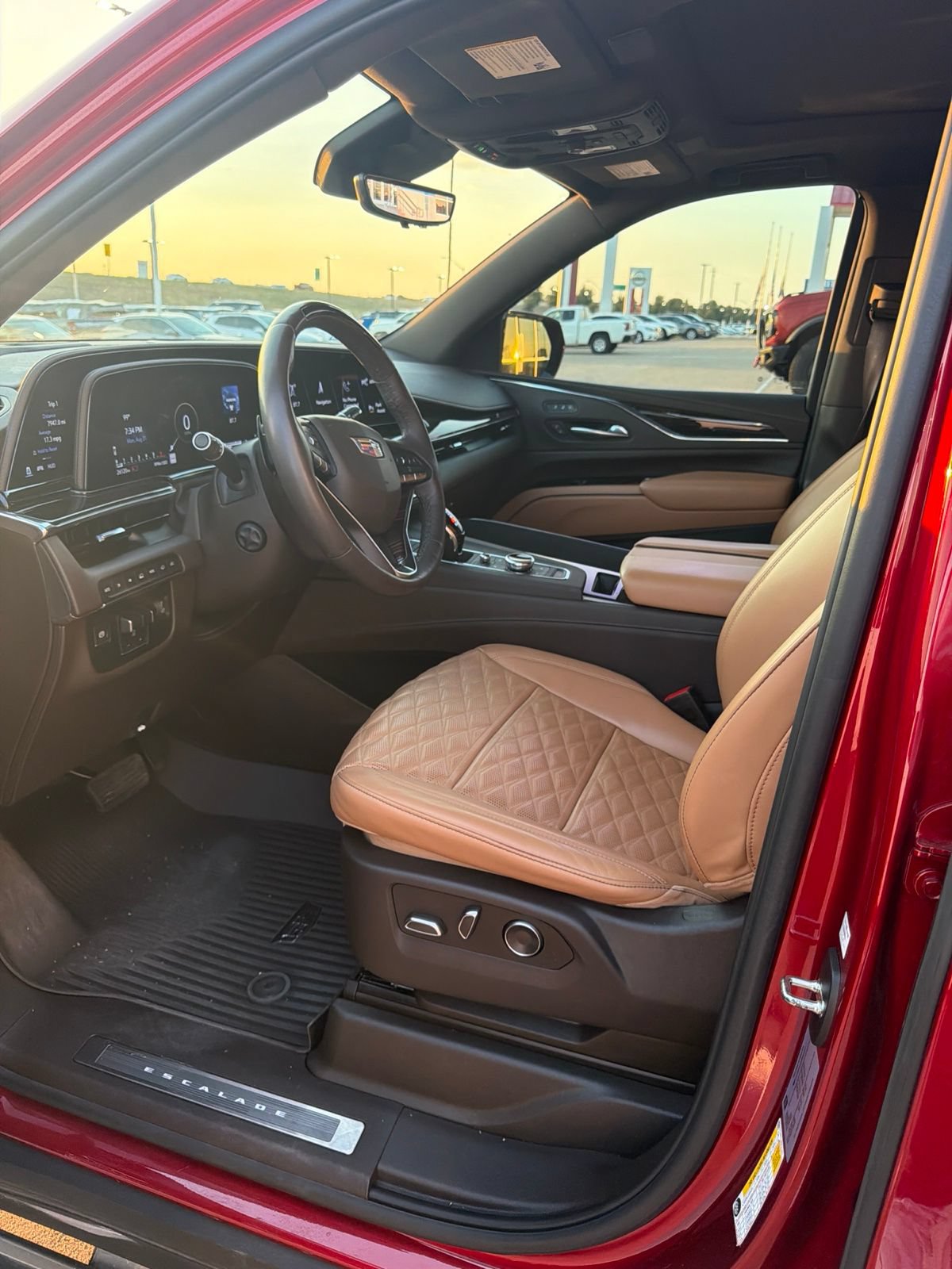 Used 2024 Cadillac Escalade ESV Sport w/ Touring Package AWD/4WD image 13