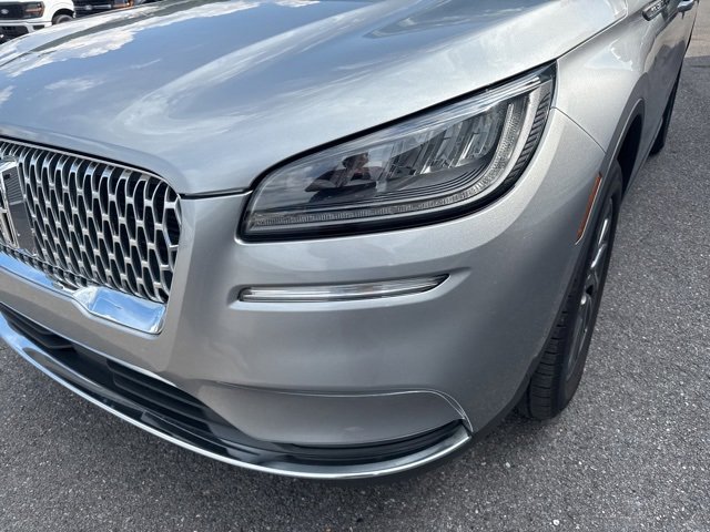 Used 2022 Lincoln Corsair AWD w/ Equipment Group 101A image 9