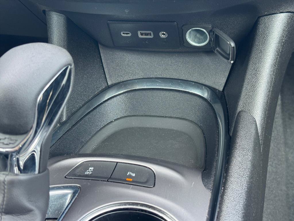 Used 2024 Chevrolet Malibu LT FWD image 14