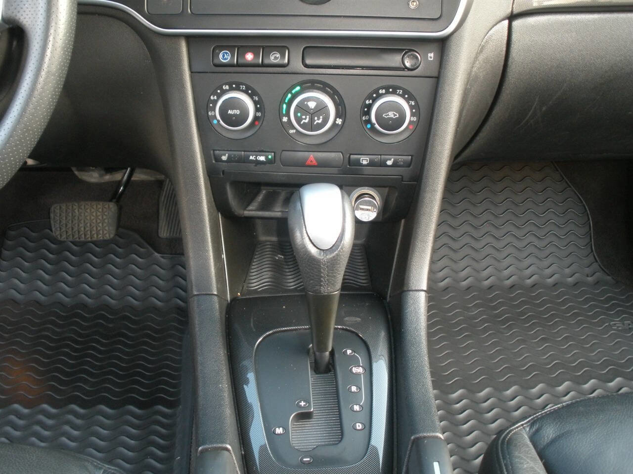 Used 2011 Saab 9-3 X image 33