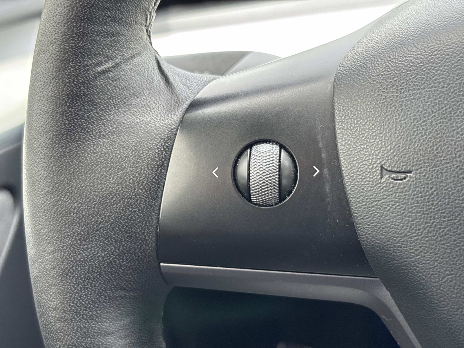 Used 2022 Tesla Model 3 Performance image 17