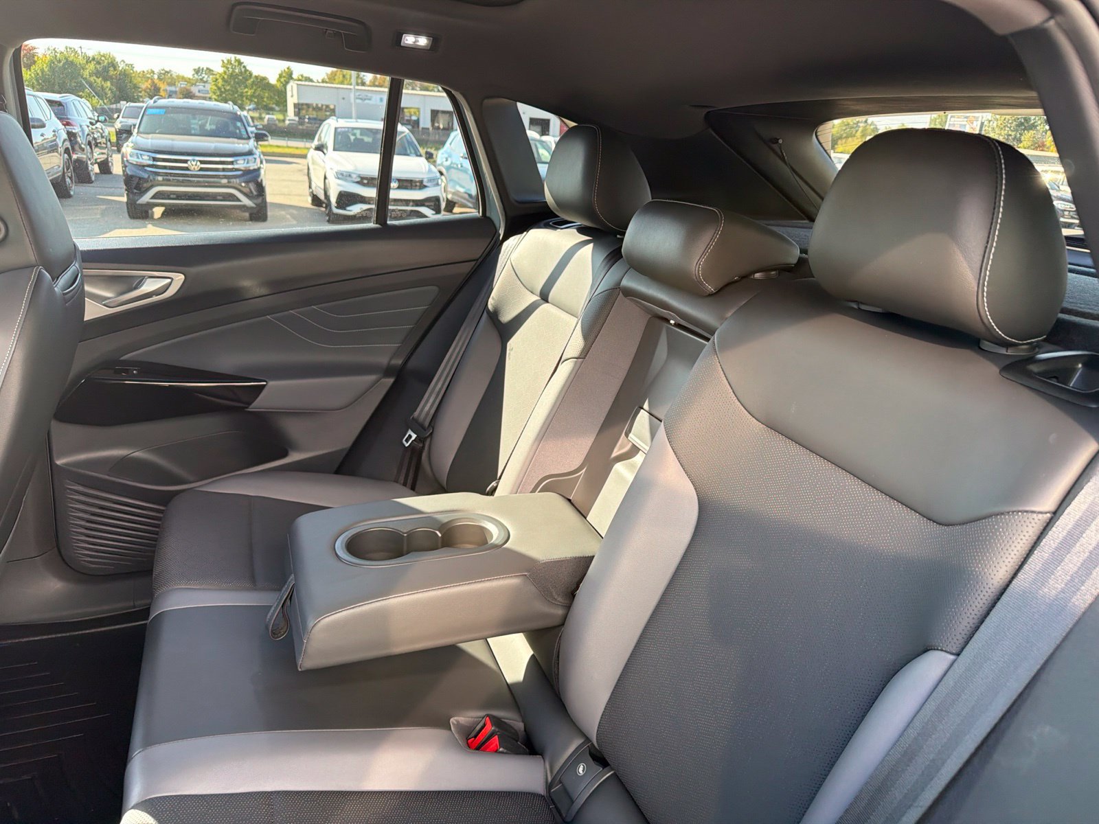 Used 2024 Volkswagen ID.4 Pro S RWD image 43