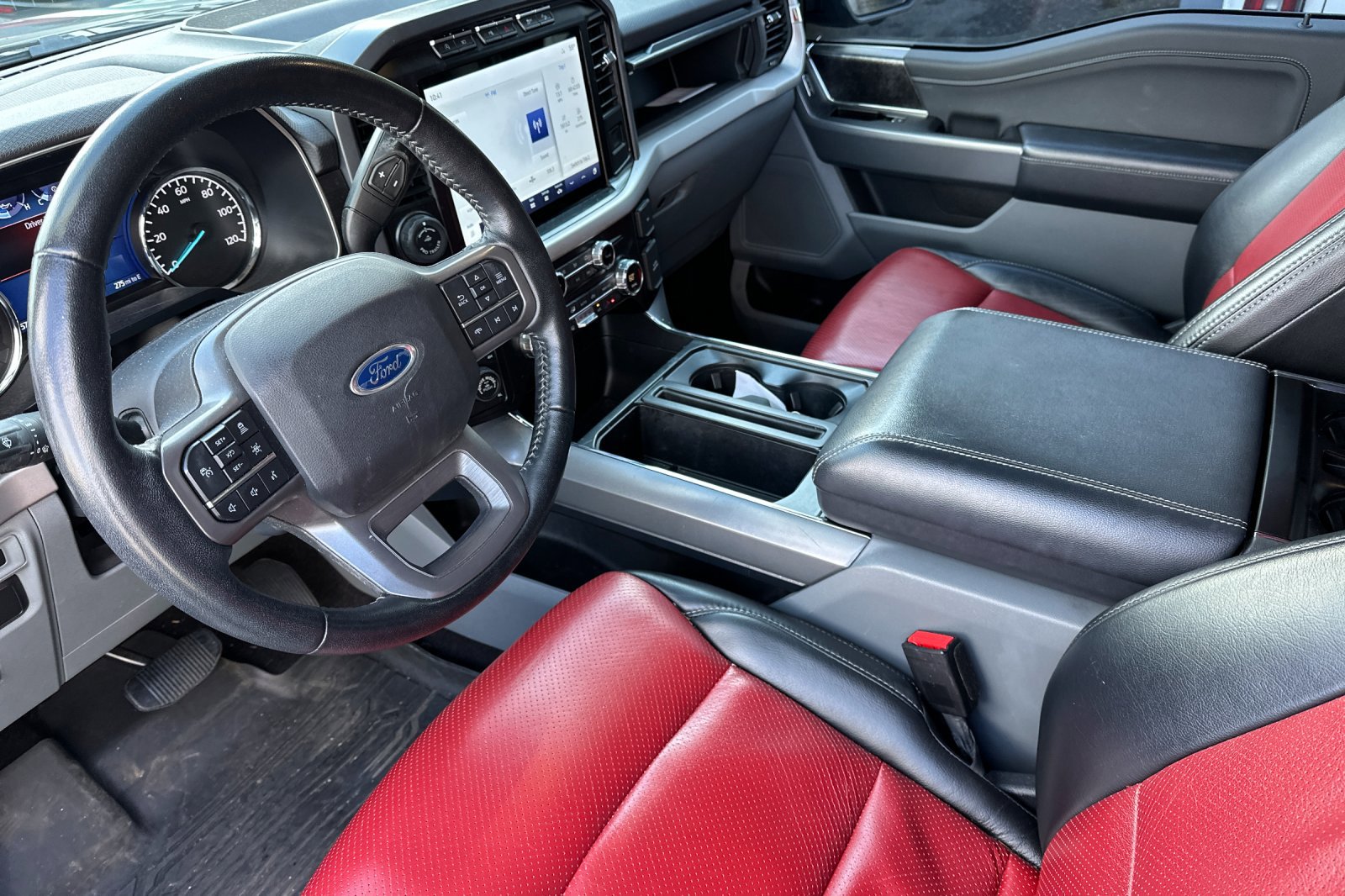 Used 2021 Ford F150 XLT w/ Equipment Group 302A High image 9