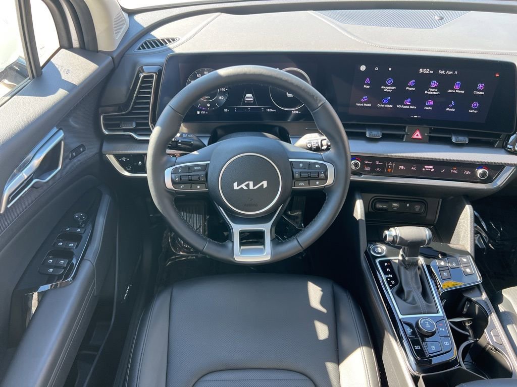 Certified 2025 Kia Sportage SX AWD/4WD image 24