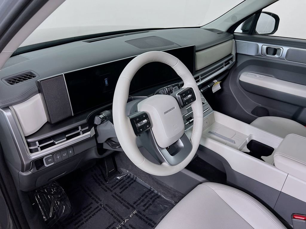 Certified 2025 Hyundai Santa Fe SE image 8