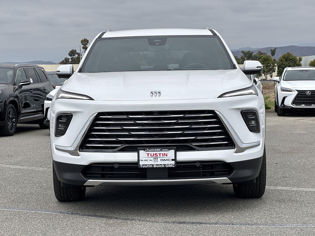 New 2026 Buick Enclave Preferred FWD image 2