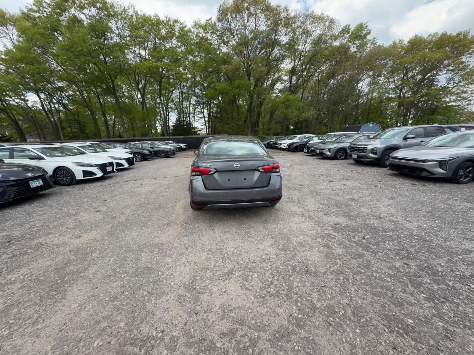 Used 2025 Nissan Versa SV FWD image 16