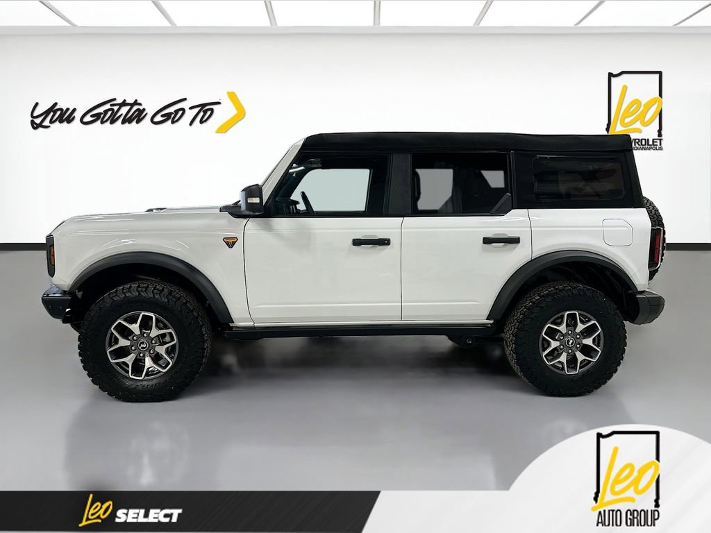 Used 2024 Ford Bronco Badlands image 8