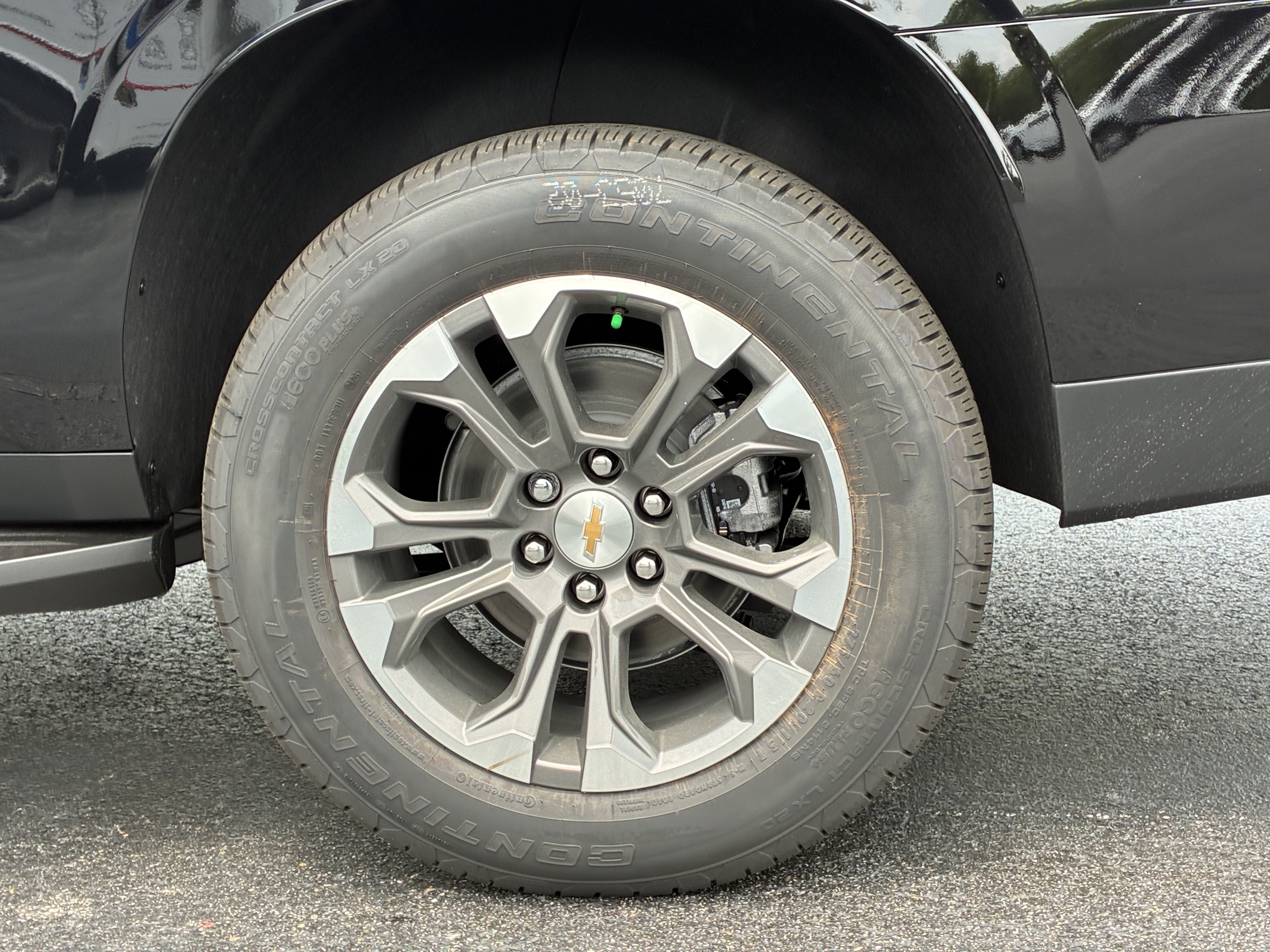 New 2026 Chevrolet Suburban LS w/ Max Trailering Package RWD image 10