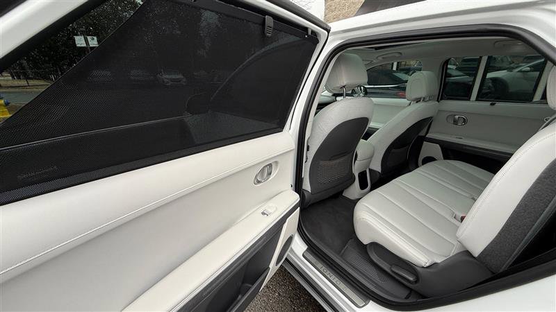 Used 2023 Hyundai Ioniq 5 Limited w/ Cargo Package image 17