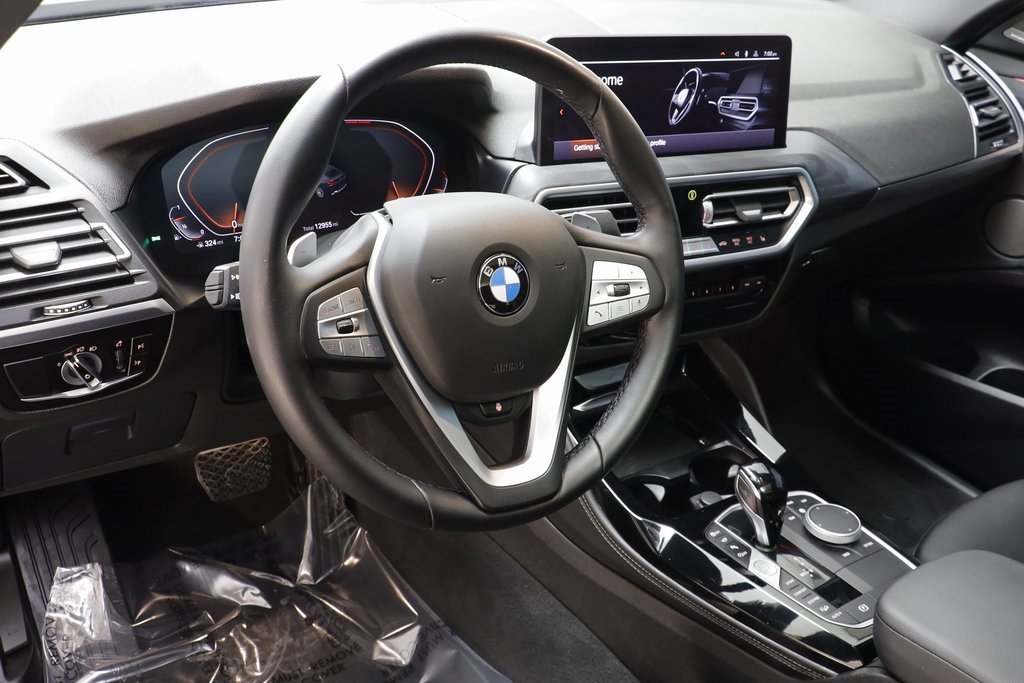 Certified 2023 BMW X4 xDrive30i w/ Premium Package image 7