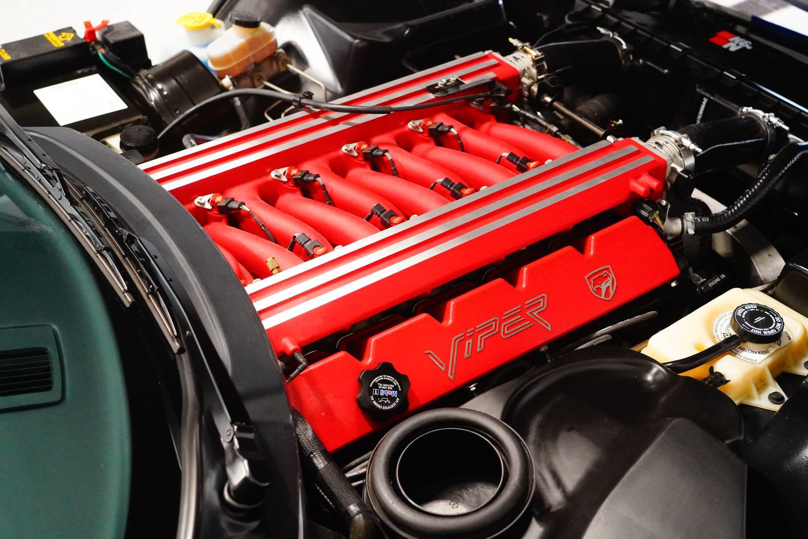 Used 1999 Dodge Viper GTS RWD image 24