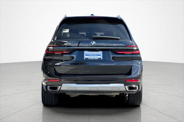 Used 2025 BMW X7 xDrive40i image 4