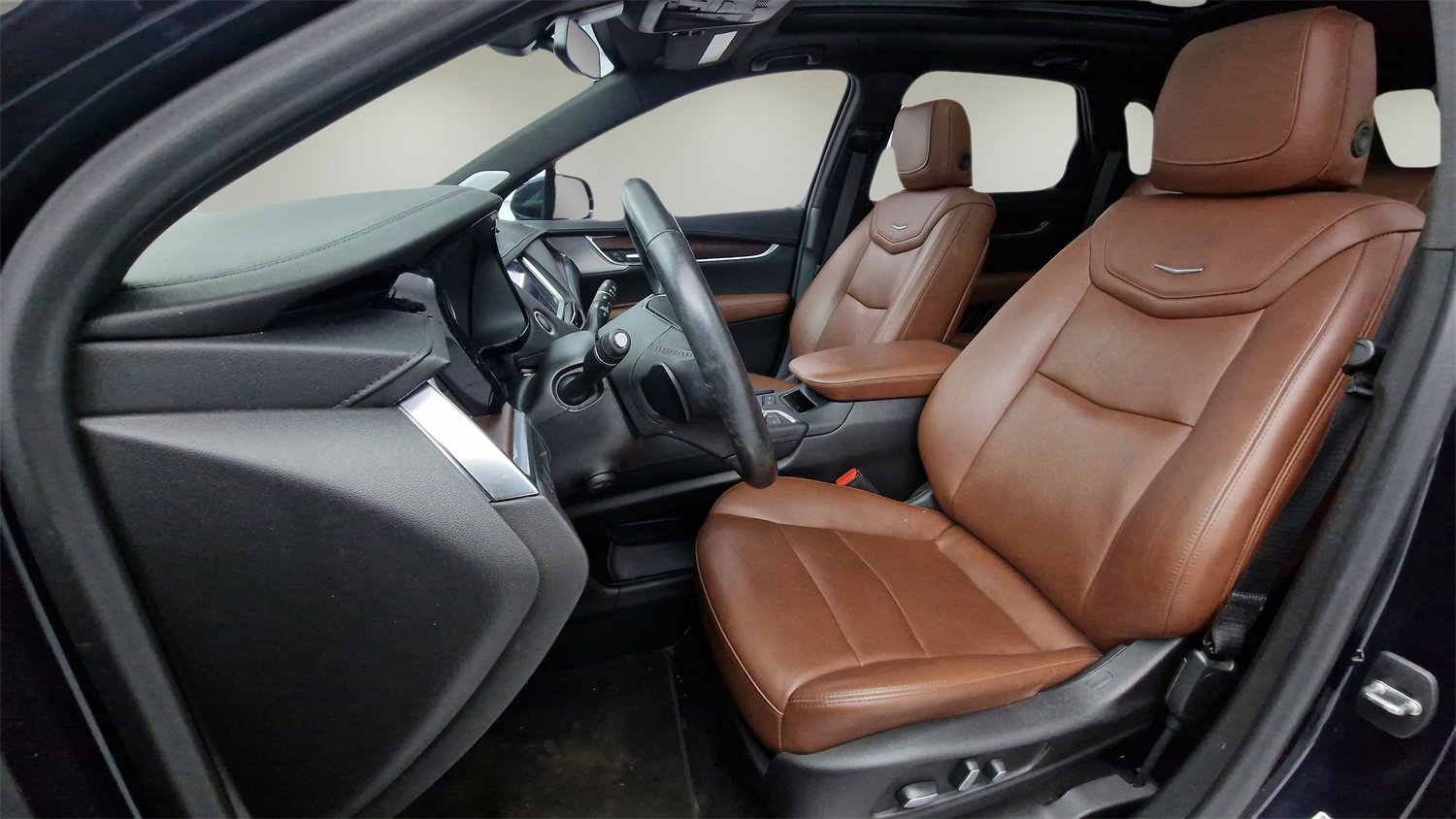 Used 2022 Cadillac XT5 Premium Luxury image 15