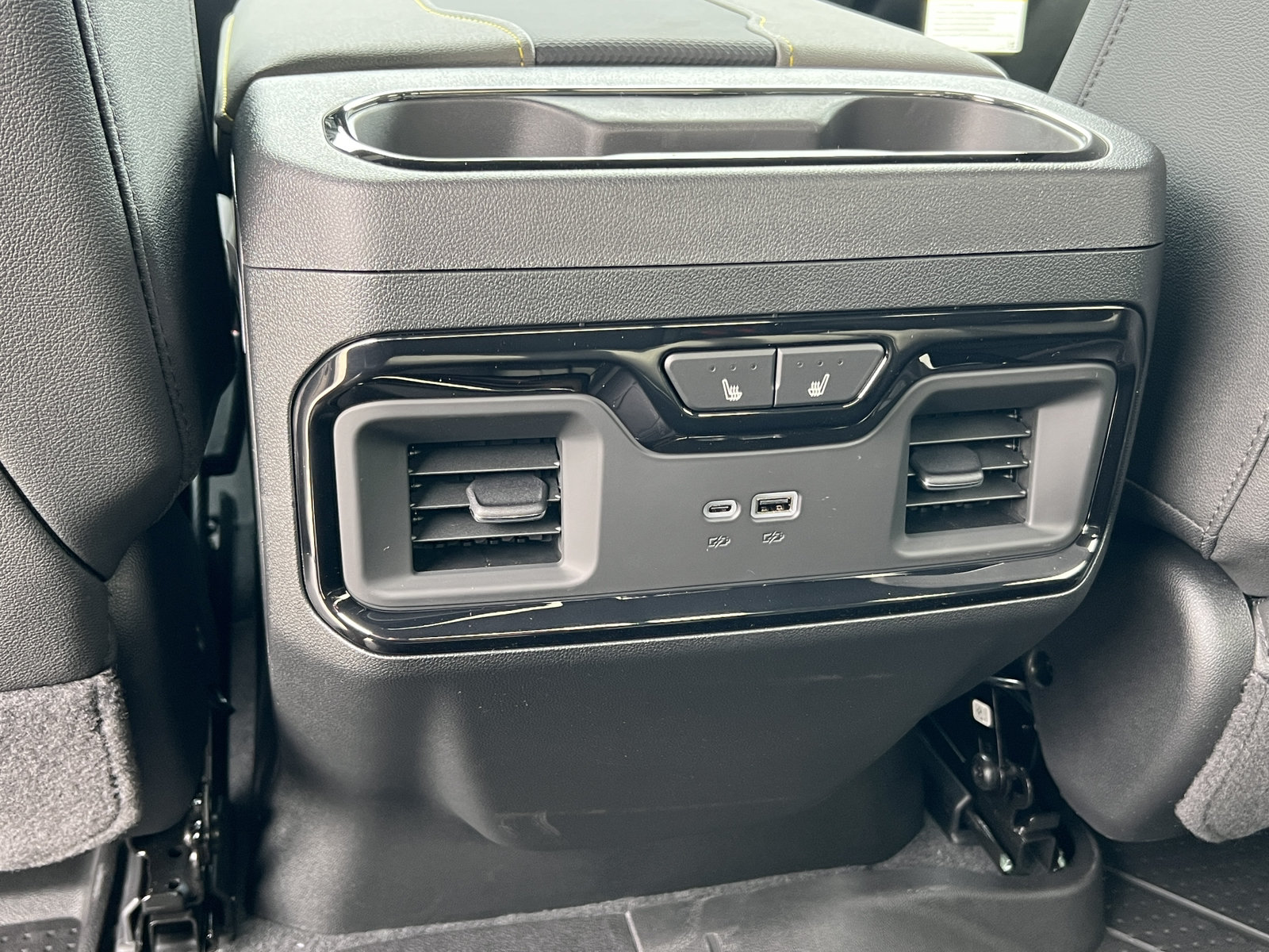 New 2026 Chevrolet Silverado 2500 ZR2 w/ LPO, Dark Essentials Package AWD/4WD image 37
