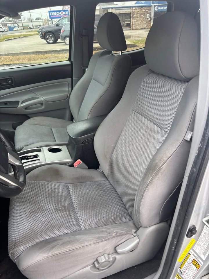 Used 2013 Toyota Tacoma 4x4 Double Cab w/ TRD Off-Road Pkg image 8