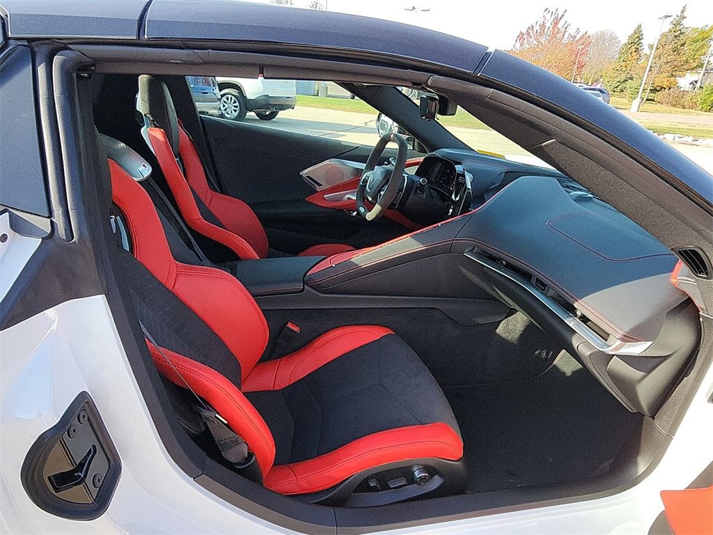 Used 2024 Chevrolet Corvette Z06 image 25