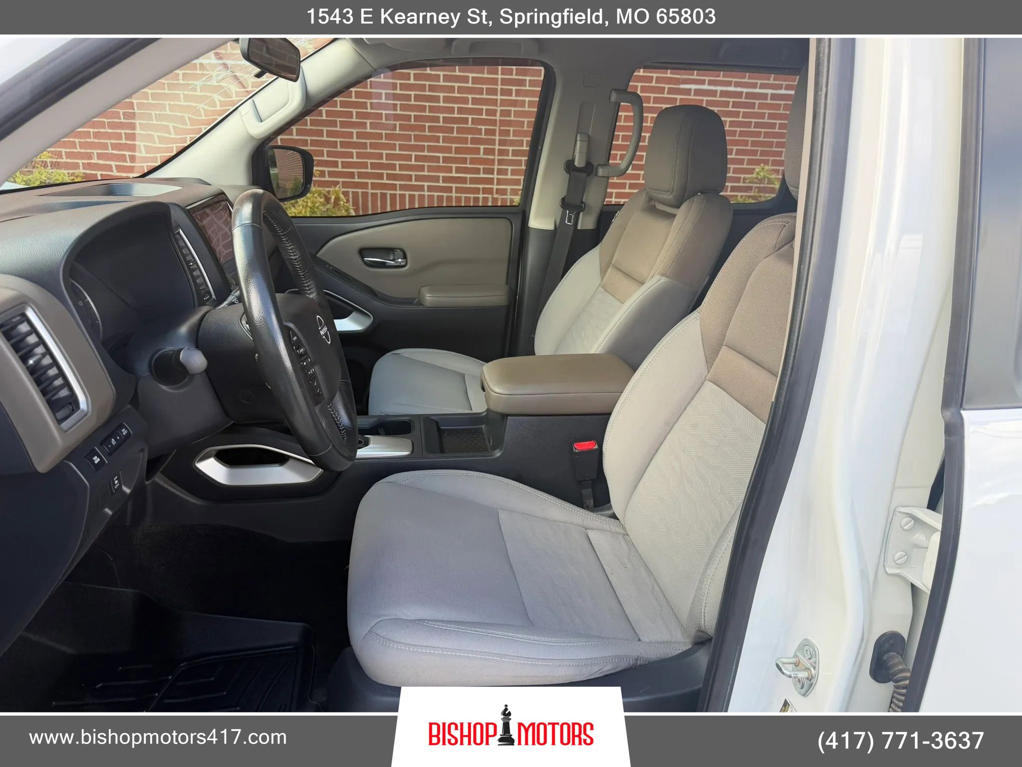 Used 2022 Nissan Frontier SV image 7