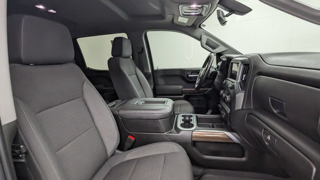 Used 2021 Chevrolet Silverado 1500 LT Trail Boss w/ Bed Protection Package AWD/4WD image 35