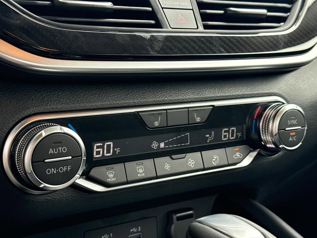 New 2025 Nissan Altima 2.5 SR w/ SR Premium Package image 25