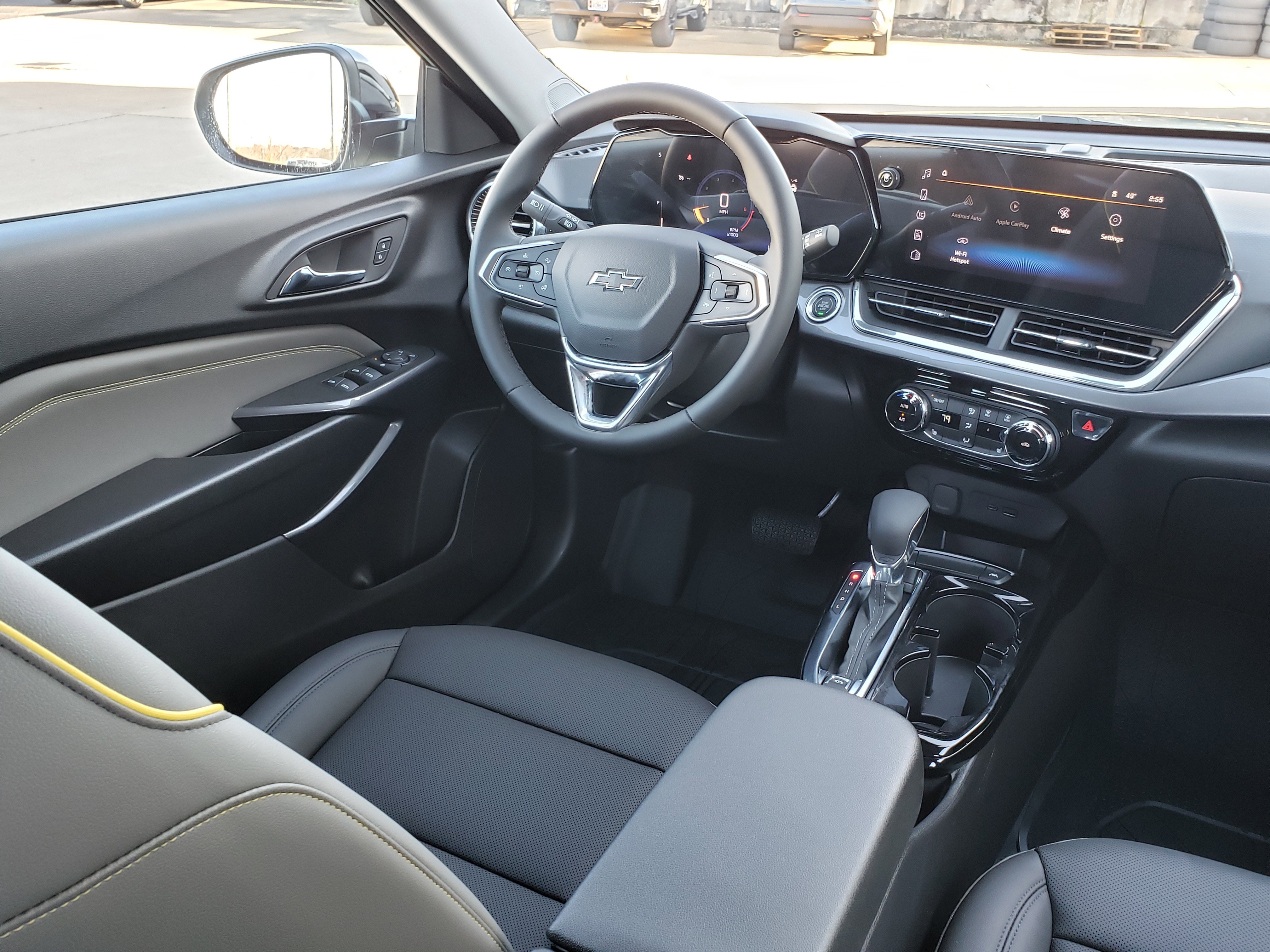 New 2026 Chevrolet Trax ACTIV image 35