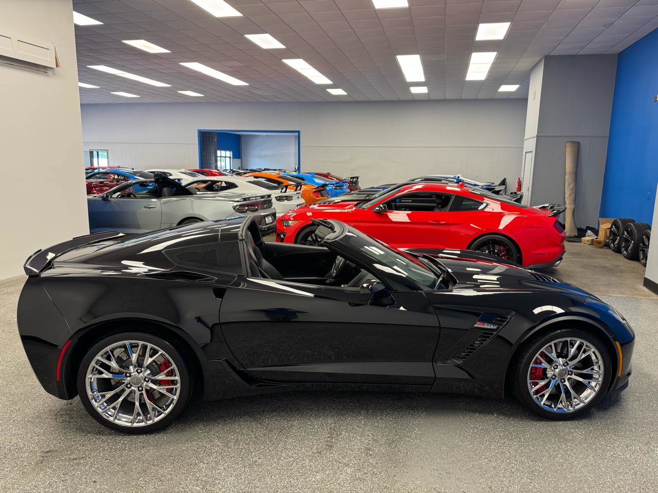 Used 2016 Chevrolet Corvette Z06 w/ 2LZ Preferred Equipment Group image 6
