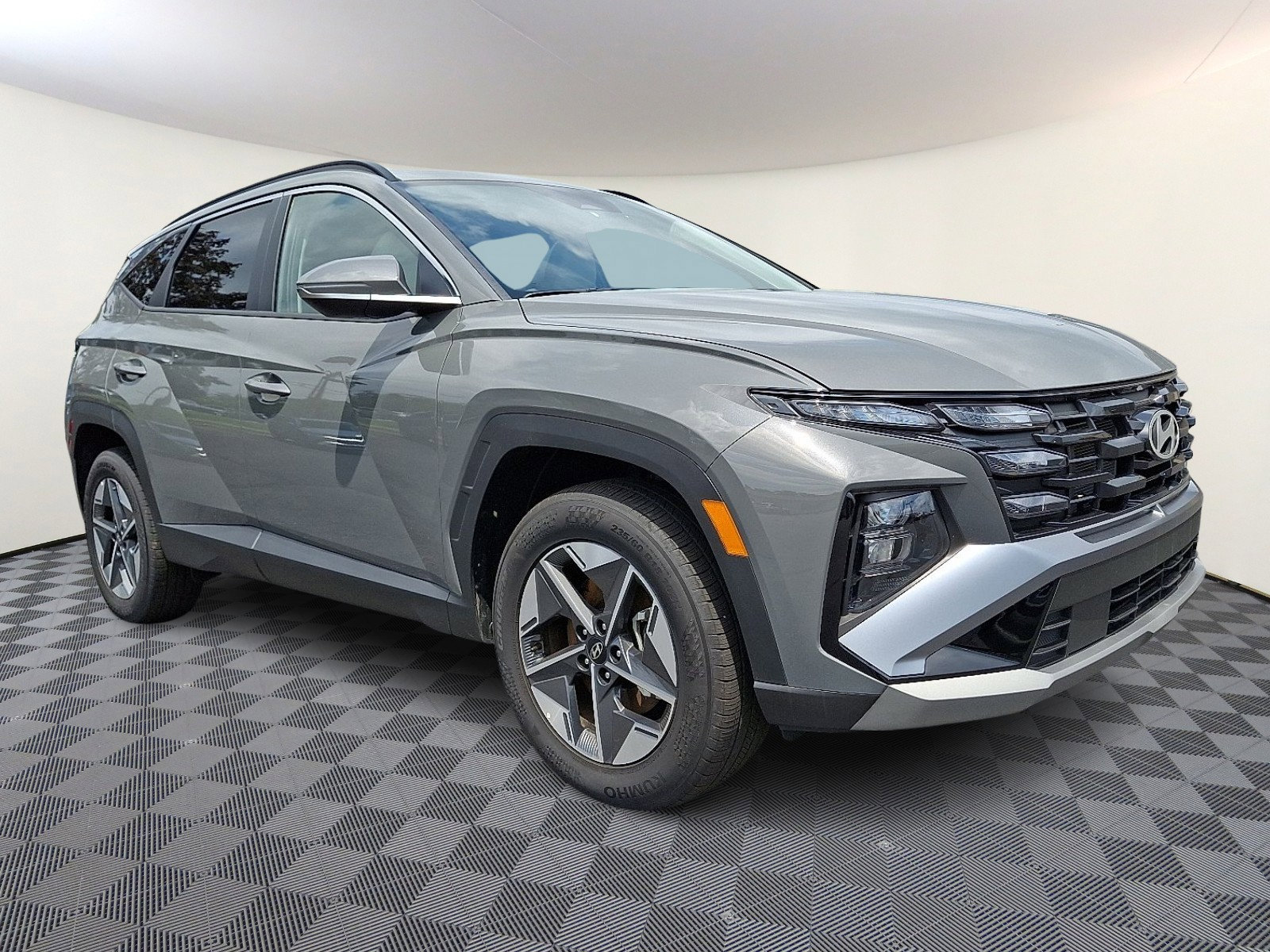 Used 2025 Hyundai Tucson SEL image 1