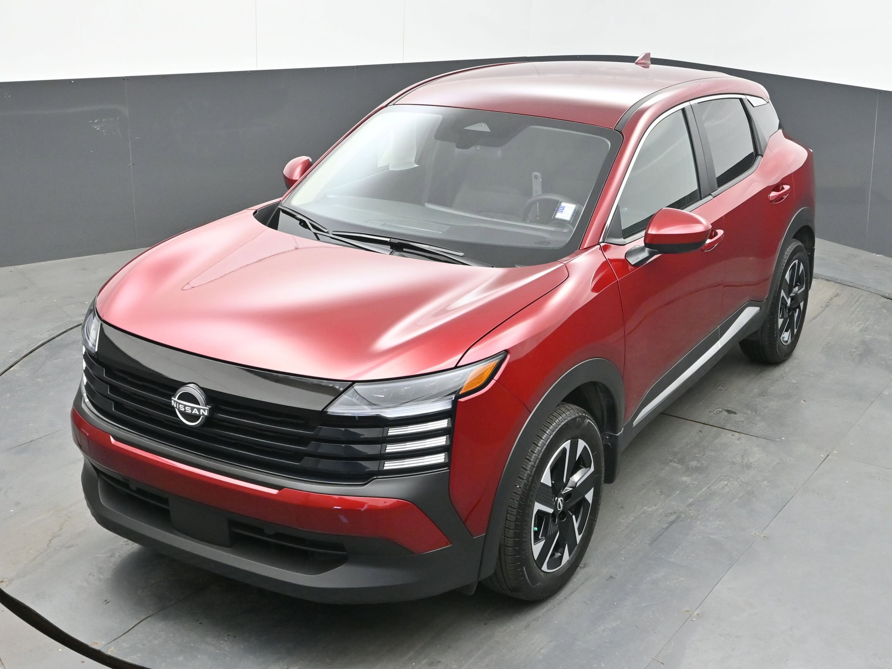 Certified 2025 Nissan Kicks SV image 32