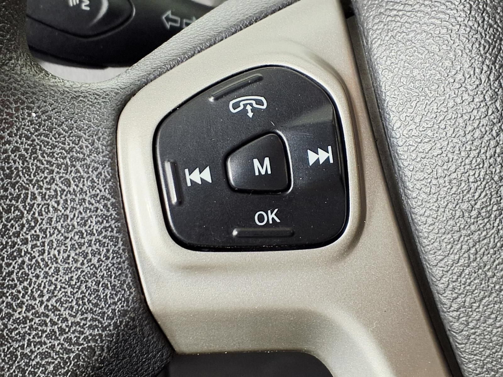 Used 2012 Ford Fiesta SE FWD image 20