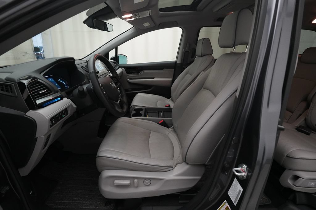 Certified 2024 Honda Odyssey Elite image 7