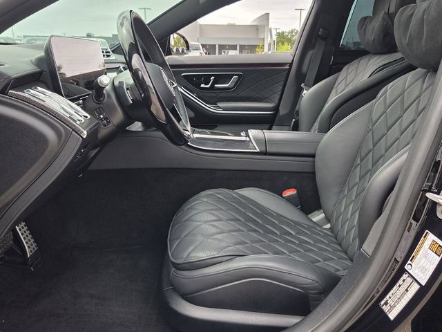 Used 2025 Mercedes-Benz S 580 4MATIC Sedan image 11