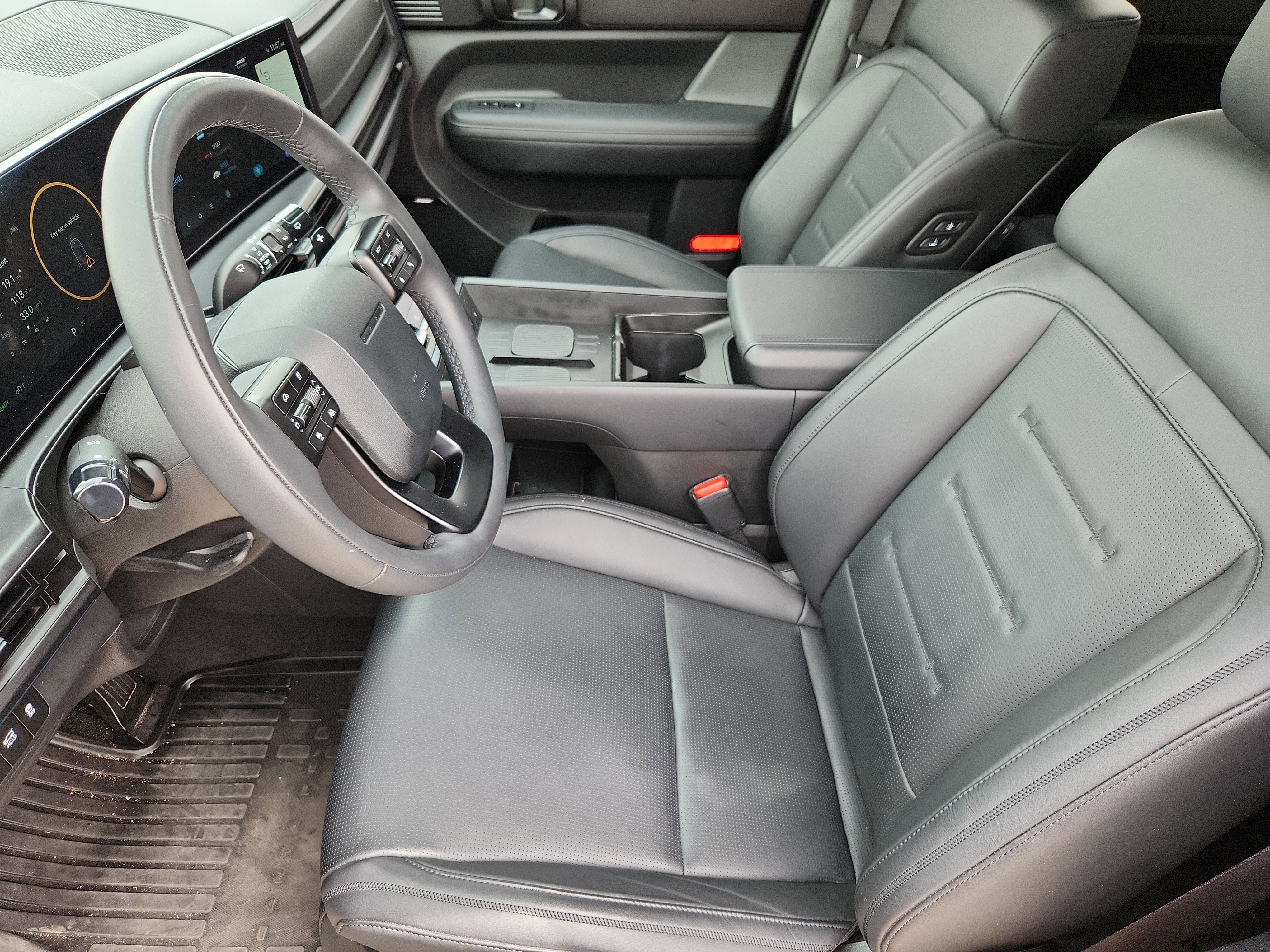 Certified 2025 Hyundai Santa Fe Calligraphy image 8