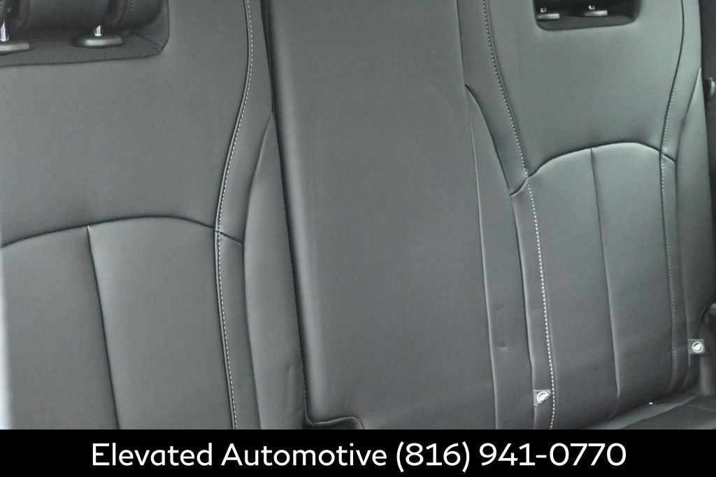 Certified 2026 INFINITI QX60 Luxe w/ Cargo Package AWD/4WD image 14