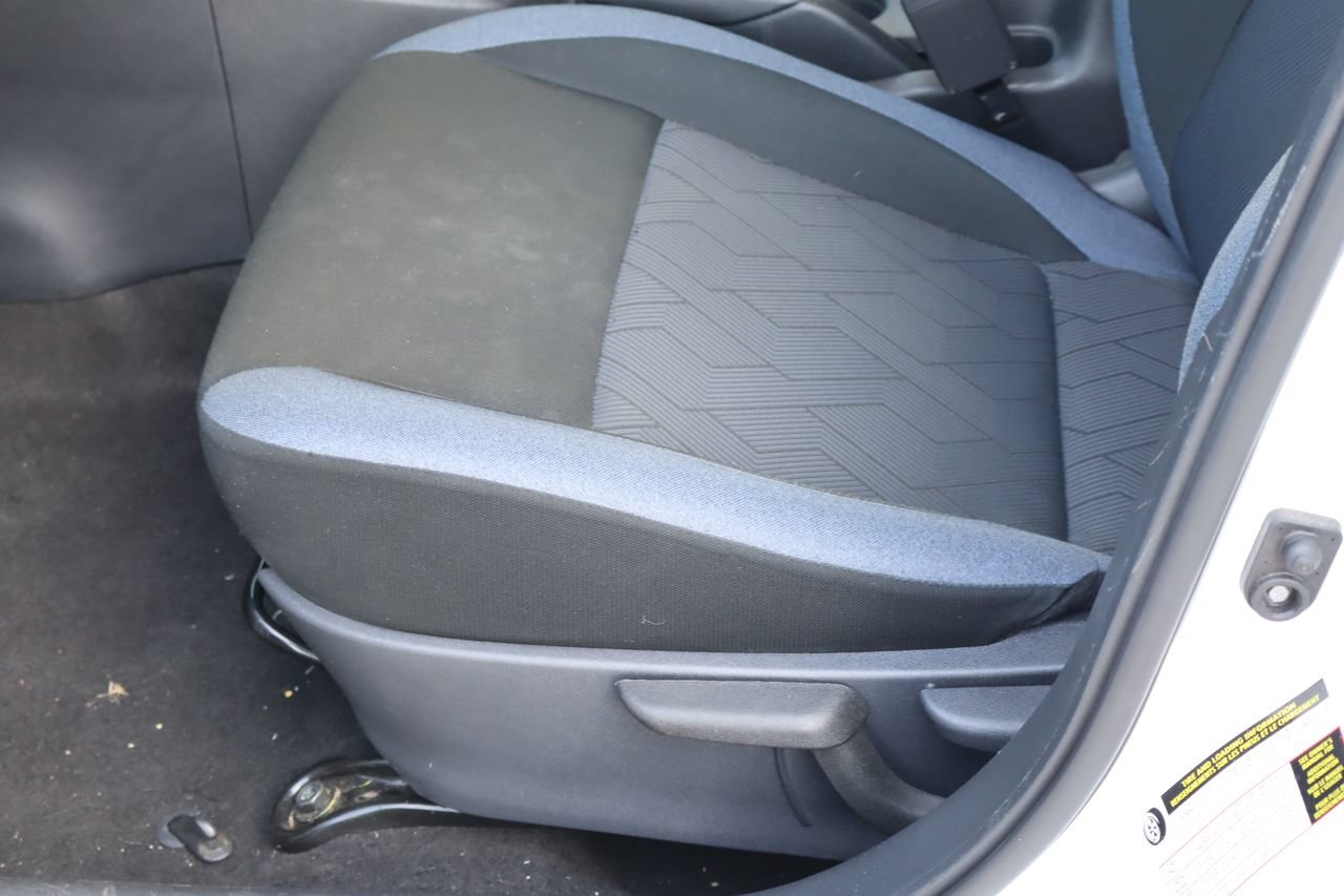 Used 2024 Nissan Versa SV FWD image 13