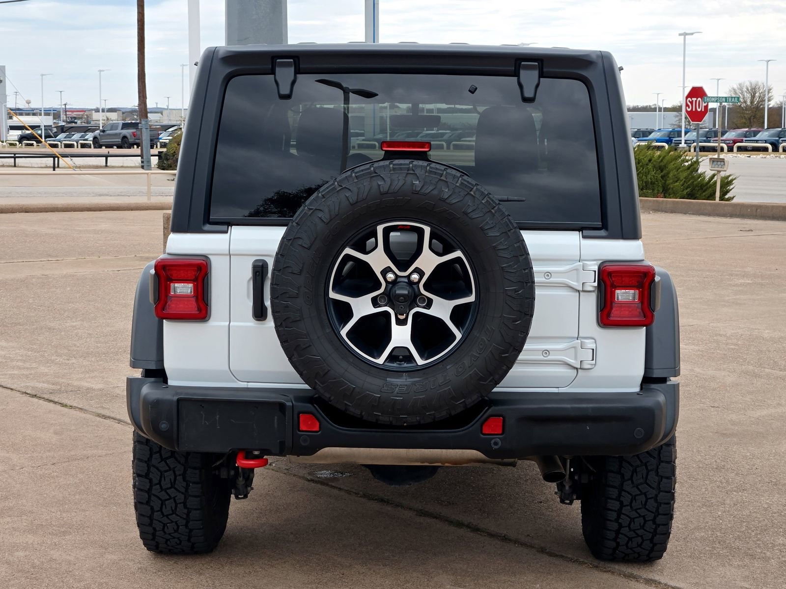 Used 2022 Jeep Wrangler Unlimited Rubicon w/ Cold Weather Group image 4