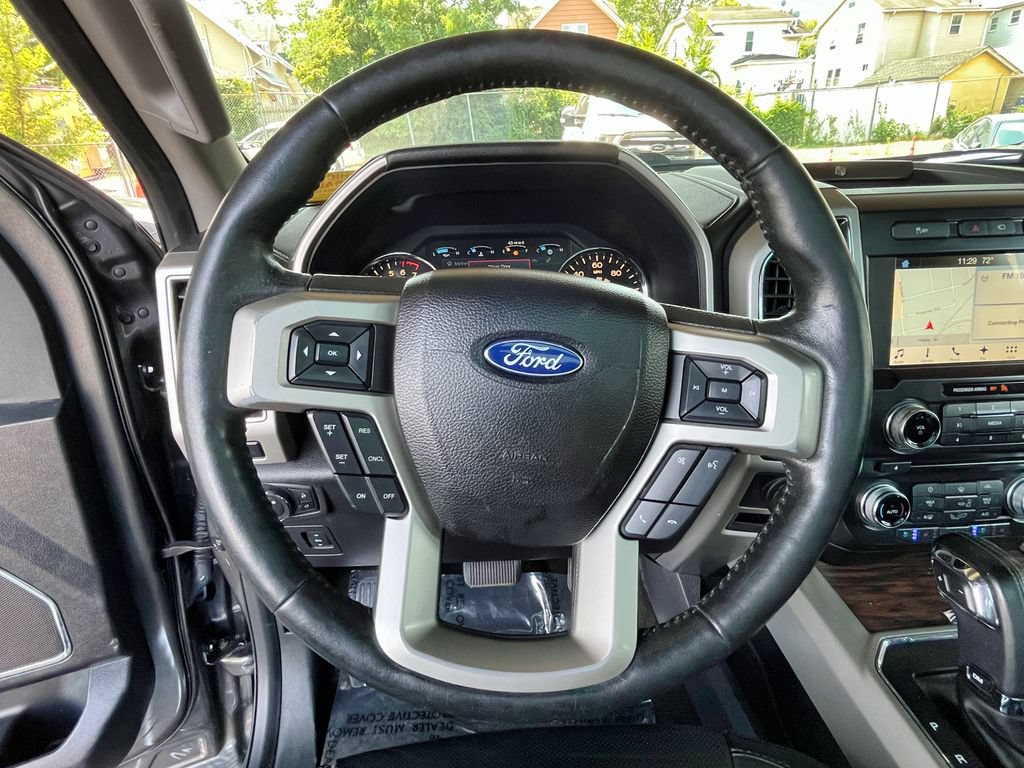 Used 2018 Ford F150 Lariat w/ Equipment Group 502A Luxury AWD/4WD image 26