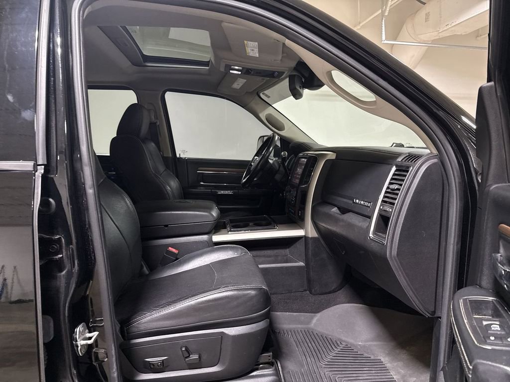 Used 2014 RAM 3500 Laramie image 23
