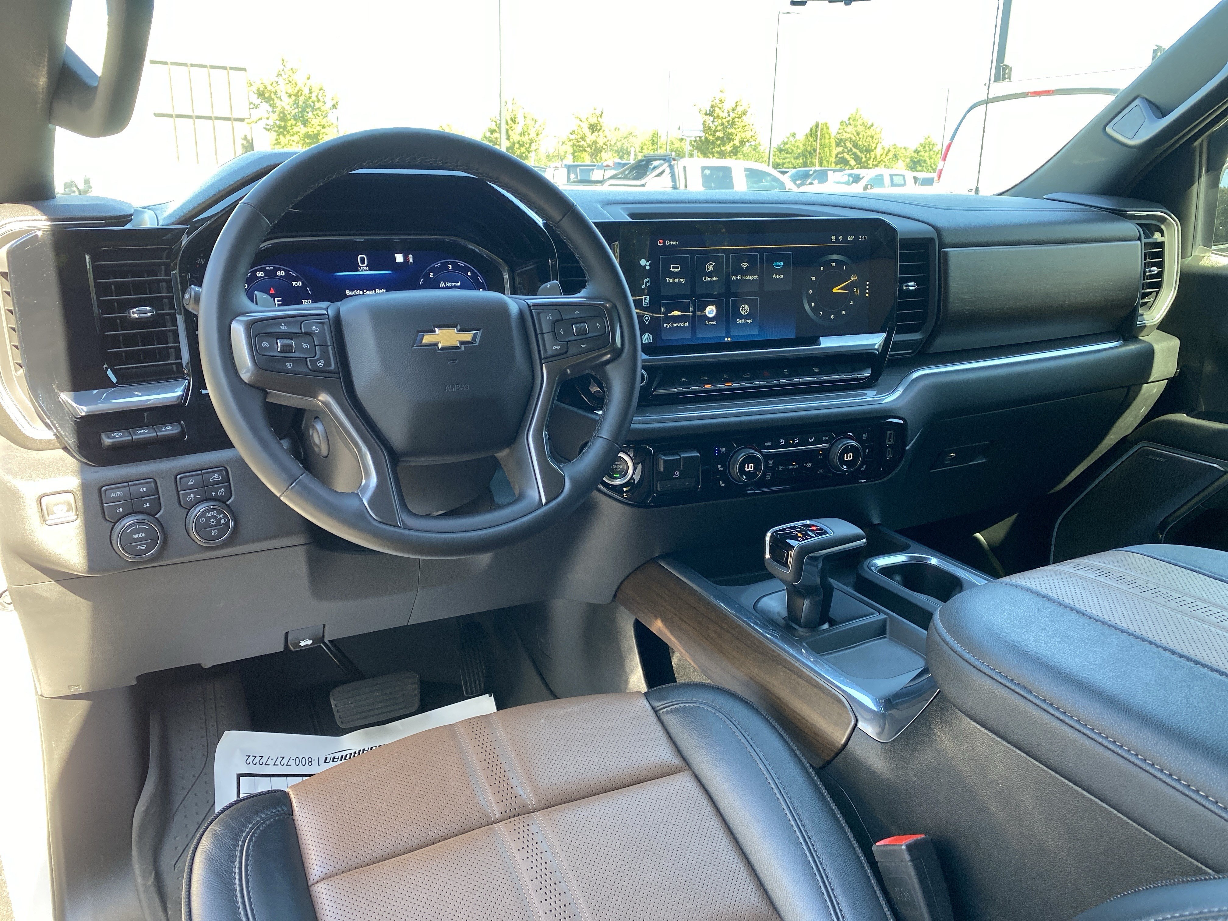 Used 2023 Chevrolet Silverado 1500 High Country w/ High Country Premium Package AWD/4WD image 38